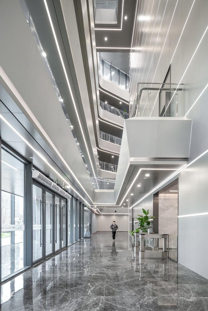 24______Interior_lobby______.jpg